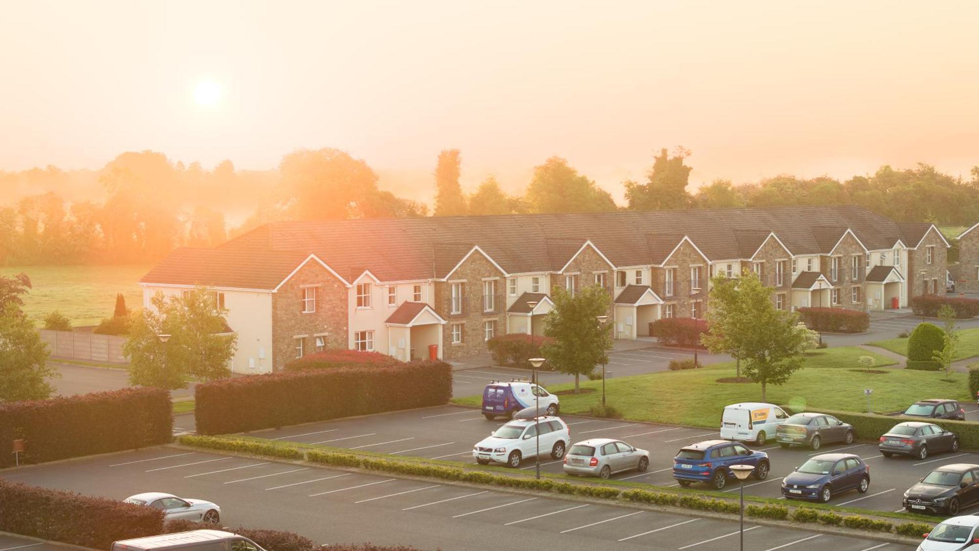 Knightsbrook Hotel Courtyard Accommodation トリム エクステリア 写真